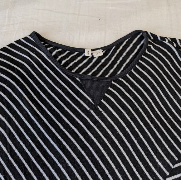 Moth Relaxed Fit Top Black and White Stripes Large - Picture 2 of 9